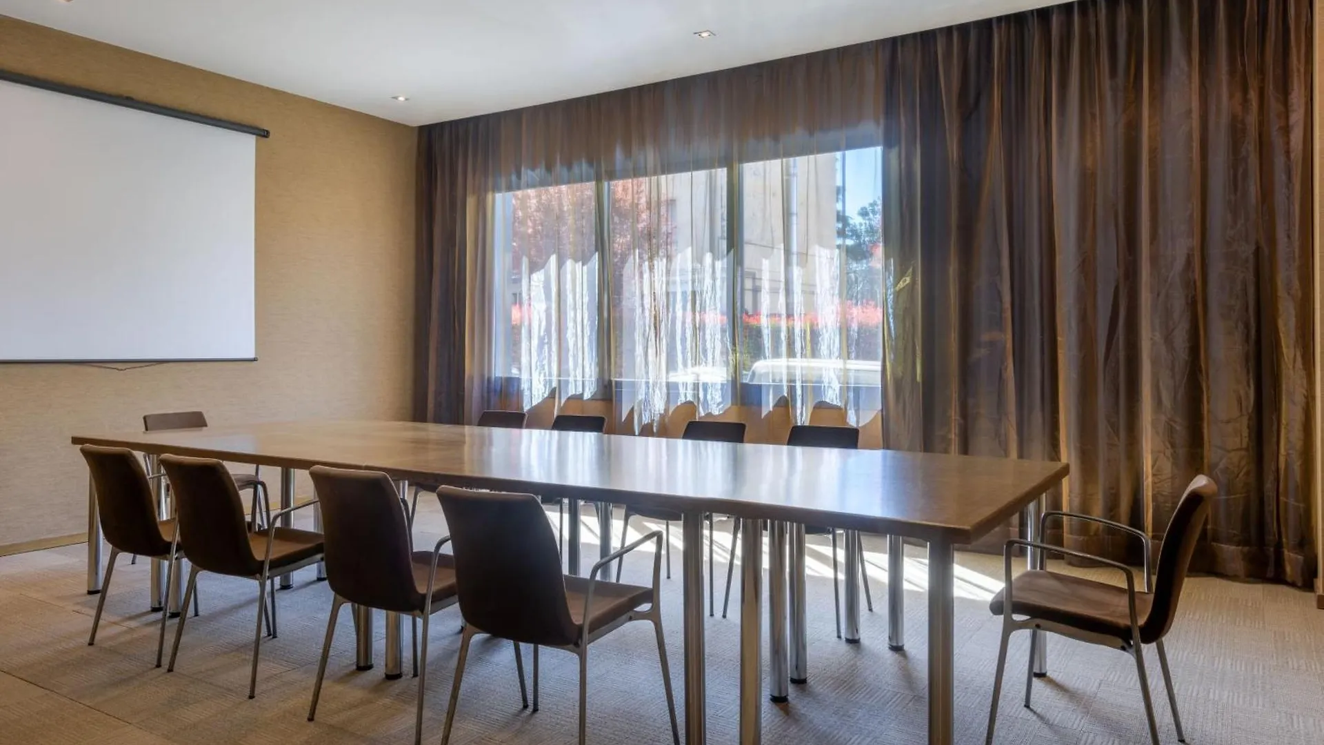 Ac Hotel Vicenza By Marriott