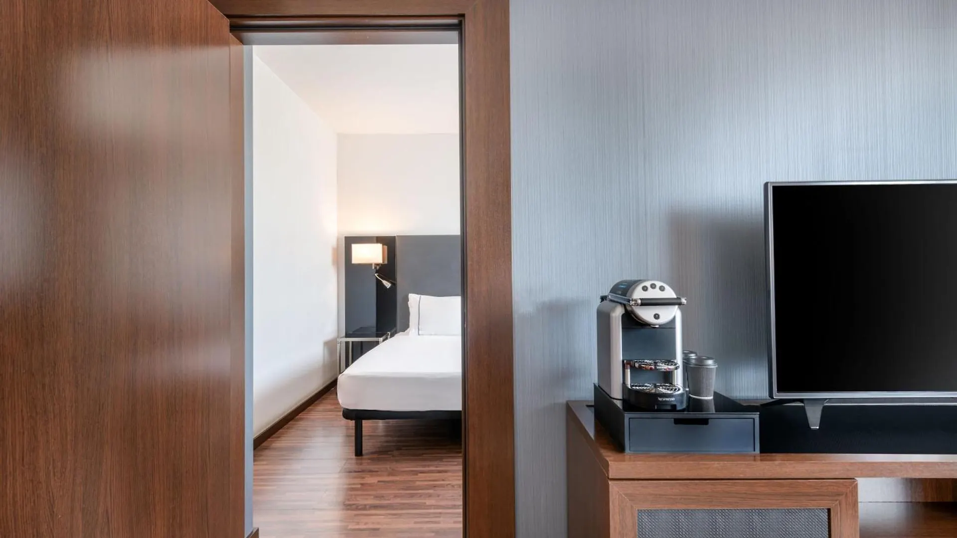 Ac Hotel Vicenza By Marriott