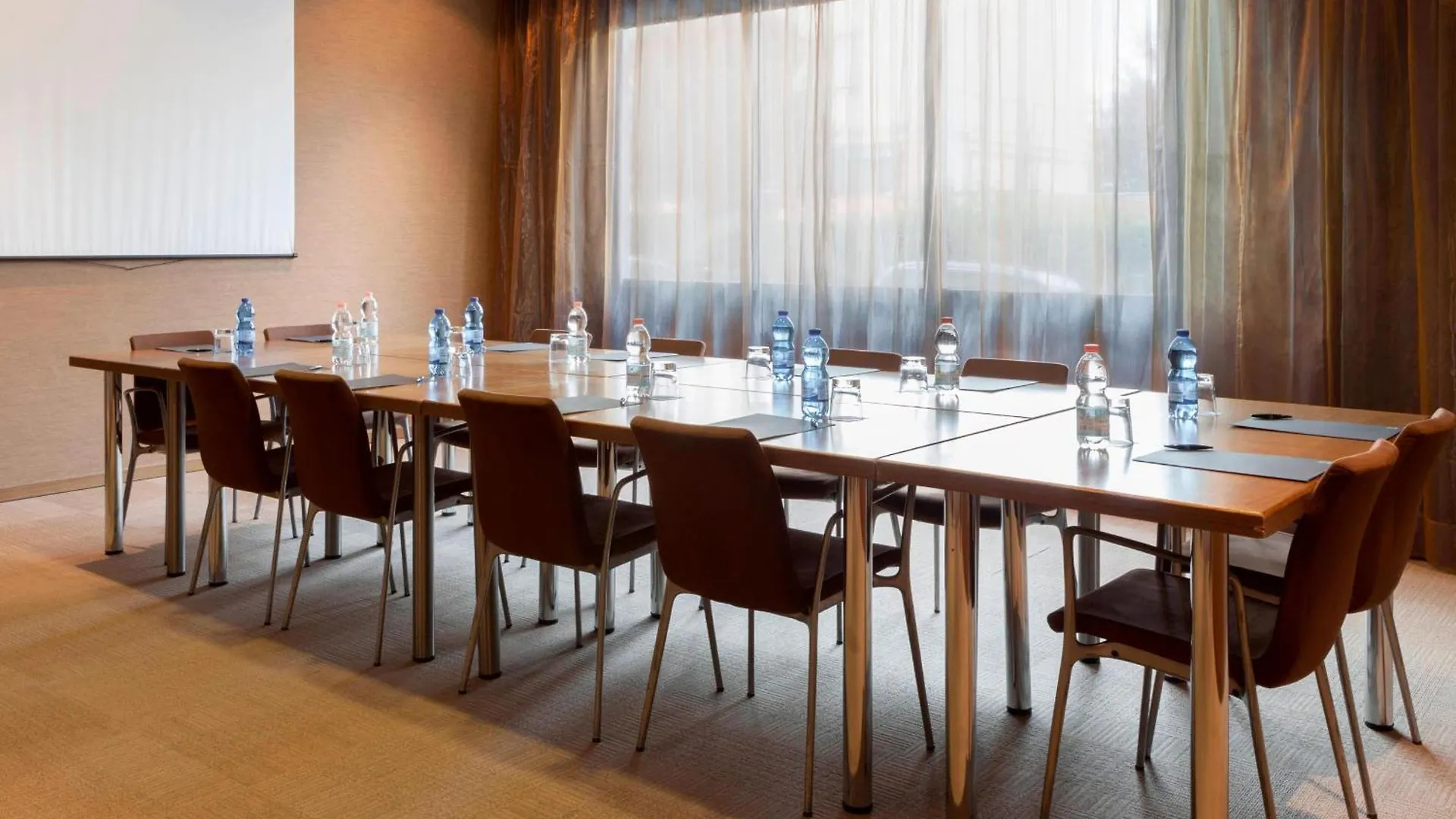 Ac Hotel Vicenza By Marriott 4*,
